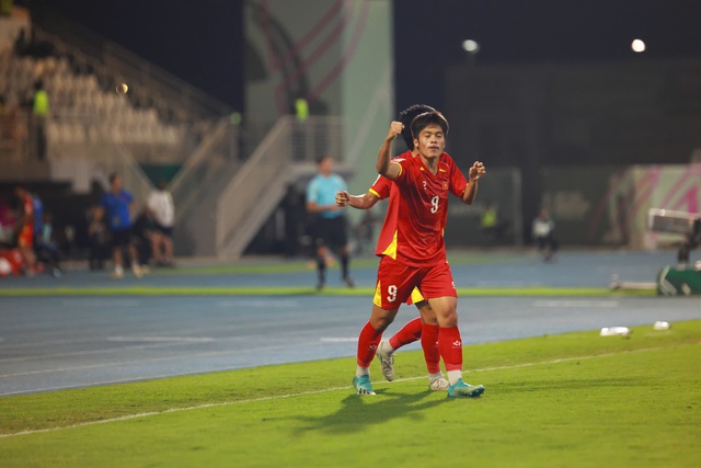 Ảnh: Quốc Việt sút tung lưới U23 Hàn Quốc, U23 Việt Nam ăn mừng cực cảm xúc động viên Hiểu Minh- Ảnh 10.