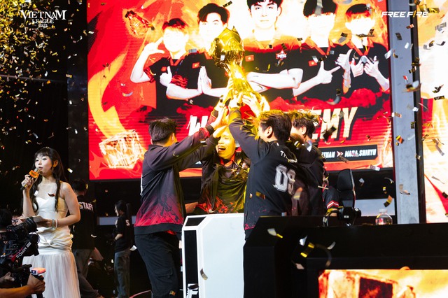 Vietnam League 2025: WAG Academy lên ngôi vô địch sau màn Champion Rush nghẹt thở- Ảnh 2.