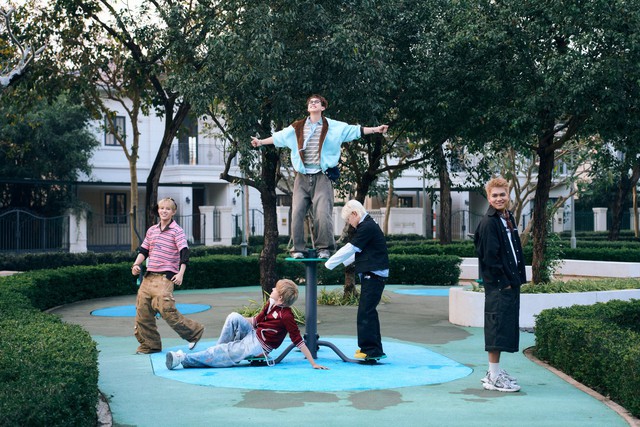 Tân binh Vbiz vừa chào sân đã bán sạch 6.500 bản, gần trăm nghìn lượt quan tâm, thu hút fan từ 12 quốc gia- Ảnh 7.