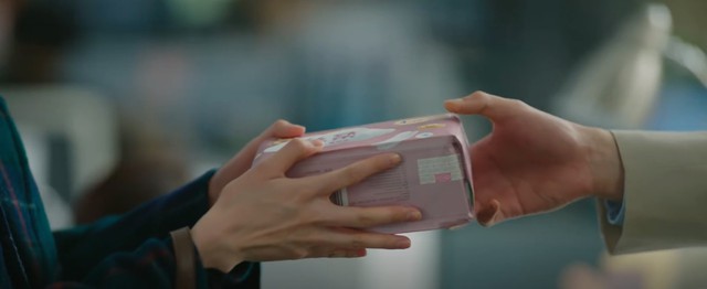 Phim Trung Quốc hạ thấp phụ nữ vì 1 chiếc băng vệ sinh, xem mà tức bể phổi- Ảnh 3.