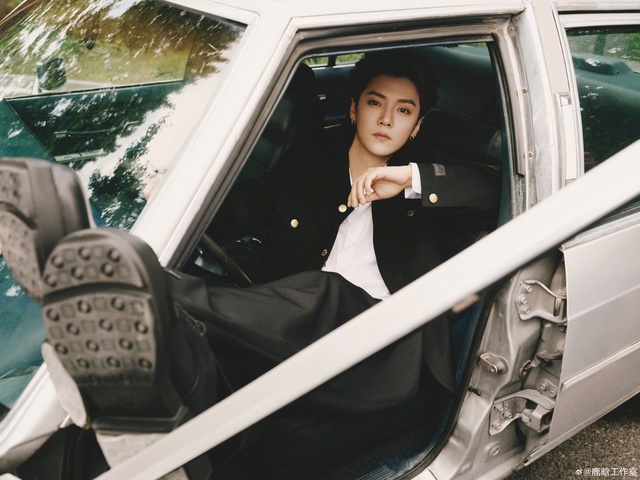 Thê thảm cho "nam thần đắt giá nhất showbiz" bị hot girl chụp ảnh rồi phát tán gây hậu quả khôn lường- Ảnh 5.