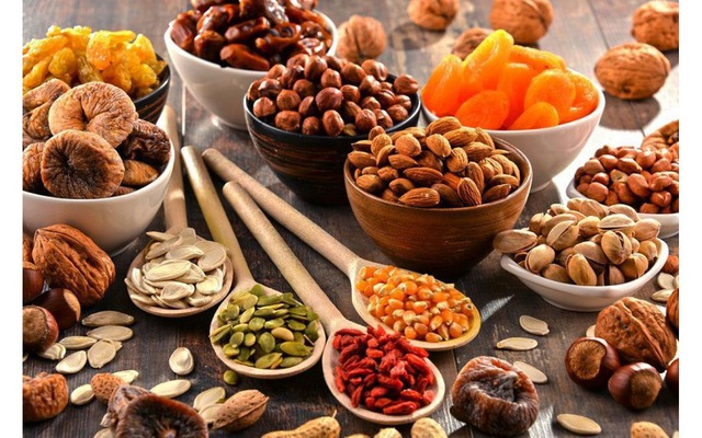 4 loại trái cây sấy khô KHÔNG NÊN mua trong dịp Tết, kể cả miễn phí cũng chớ dùng- Ảnh 1.