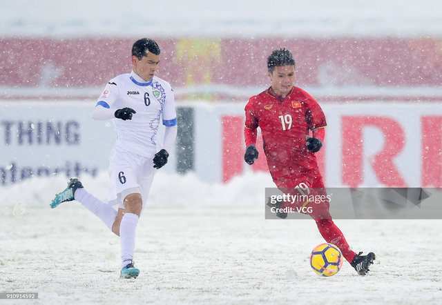 Đình Bắc vượt qua Quang Hải- Ảnh 1. Đình Bắc vượt qua Quang Hải- Ảnh 1.