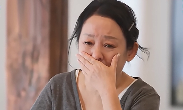 Cảnh tượng kinh hoàng tại nhà cặp đôi hạnh phúc nhất showbiz đã bóc trần hôn nhân giả tạo- Ảnh 3.