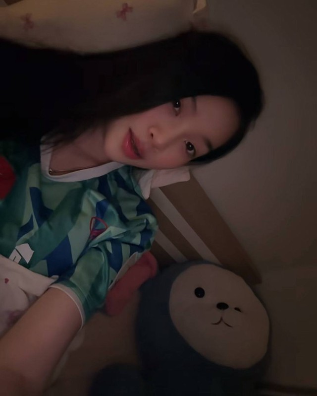 Đây rồi, cô gái "đánh dấu chủ quyền" với Cao Văn Bình, khoe huy chương châu Á của hotboy U23 Việt Nam- Ảnh 5.