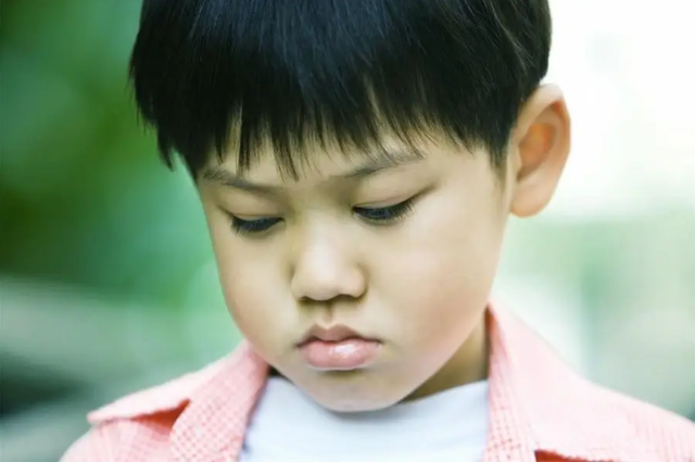 Đừng "làm trò" với con trẻ nữa, sự chân thành mới là kỹ năng nuôi dạy con đẳng cấp nhất- Ảnh 3.