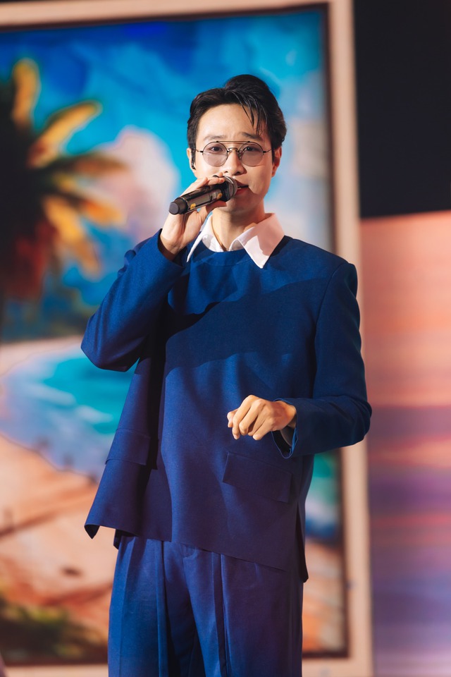 Vừa thông báo Anh Trai Vượt Ngàn Chông Gai mùa 2 đã lộ ngay thành viên đầu tiên!- Ảnh 4. Vừa thông báo Anh Trai Vượt Ngàn Chông Gai mùa 2 đã lộ ngay thành viên đầu tiên!- Ảnh 4.