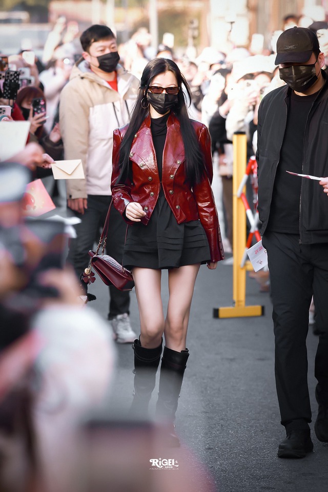 Ngoại lệ showbiz: Mỹ nhân bị chê đủ đường, chỉ riêng style là dân tình khen tới tấp, thậm chí còn copy - Ảnh 5.