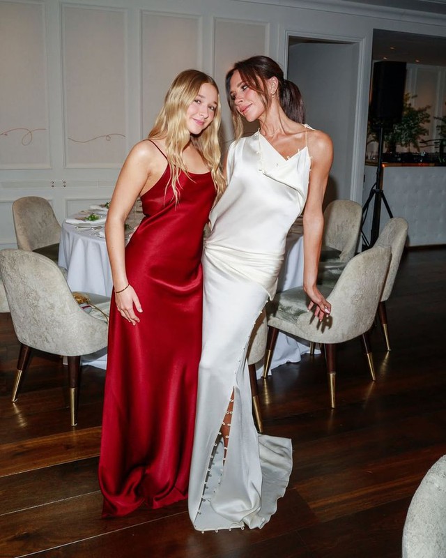 Bị cậu cả Brooklyn từ mặt, vợ chồng Beckham có "con tướng" mới cực kỳ mạnh!- Ảnh 5. Bị cậu cả Brooklyn từ mặt, vợ chồng Beckham có "con tướng" mới cực kỳ mạnh!- Ảnh 5.