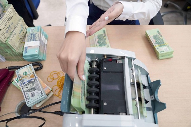 Tâm sự của giám đốc ngân hàng 40 tuổi bị sa thải ngay trước Tết- Ảnh 1. Tâm sự của giám đốc ngân hàng 40 tuổi bị sa thải ngay trước Tết- Ảnh 1.