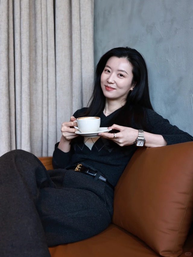 Lập Xuân 2026: Đừng mải mê đi lễ xa, 3 góc này trong nhà mà bẩn thì Thần Tài đi qua cũng "lắc đầu"- Ảnh 1.