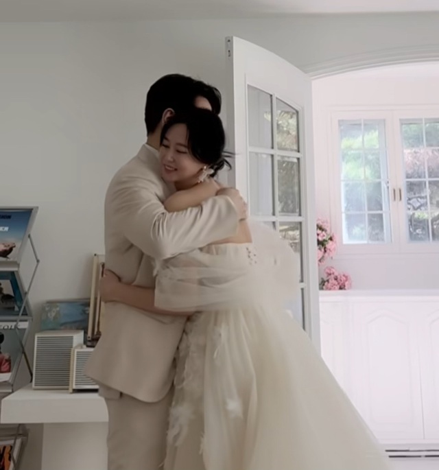 Hậu sảy thai, mỹ nhân phim giờ vàng ngồi xe lăn đau đớn toàn thân khi mang bầu tiếp, thốt lên một câu tuyệt vọng- Ảnh 3.