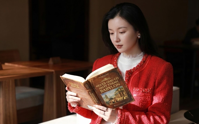 3 cuốn sách thay đổi tư duy tài chính mà mọi phụ nữ nên đọc trước tuổi 35 nếu muốn nghỉ hưu sớm- Ảnh 1.