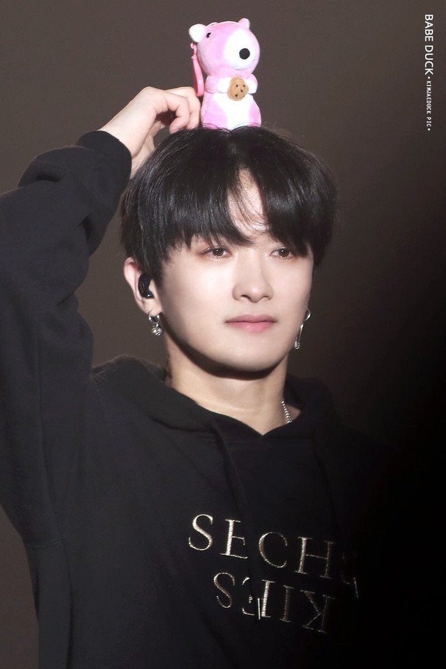 Nam ca sĩ huyền thoại "bốc hơi" khỏi showbiz 5 năm, biệt tăm biệt tích đến người thân cũng không biết ở đâu- Ảnh 4. Nam ca sĩ huyền thoại "bốc hơi" khỏi showbiz 5 năm, biệt tăm biệt tích đến người thân cũng không biết ở đâu- Ảnh 4.