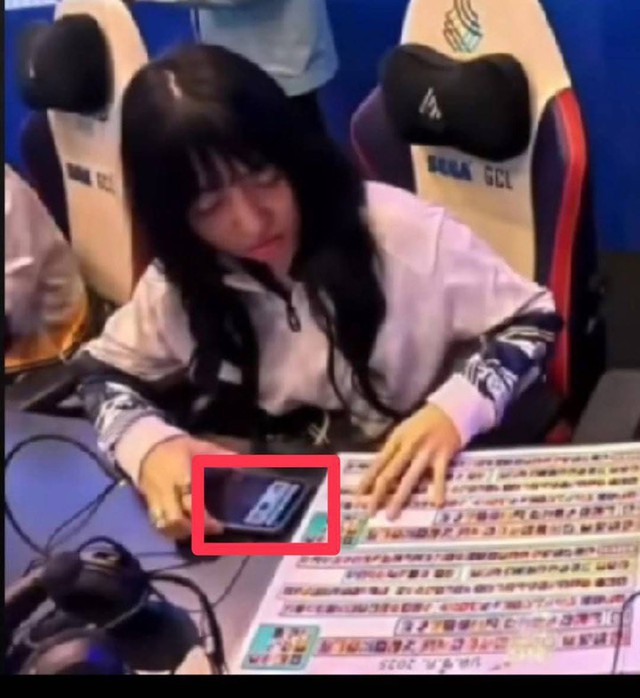 Lộ diện "kẻ giấu mặt" đánh thuê cho hotgirl eSports Thái Lan trong vụ gian lận chấn động SEA Games- Ảnh 2.