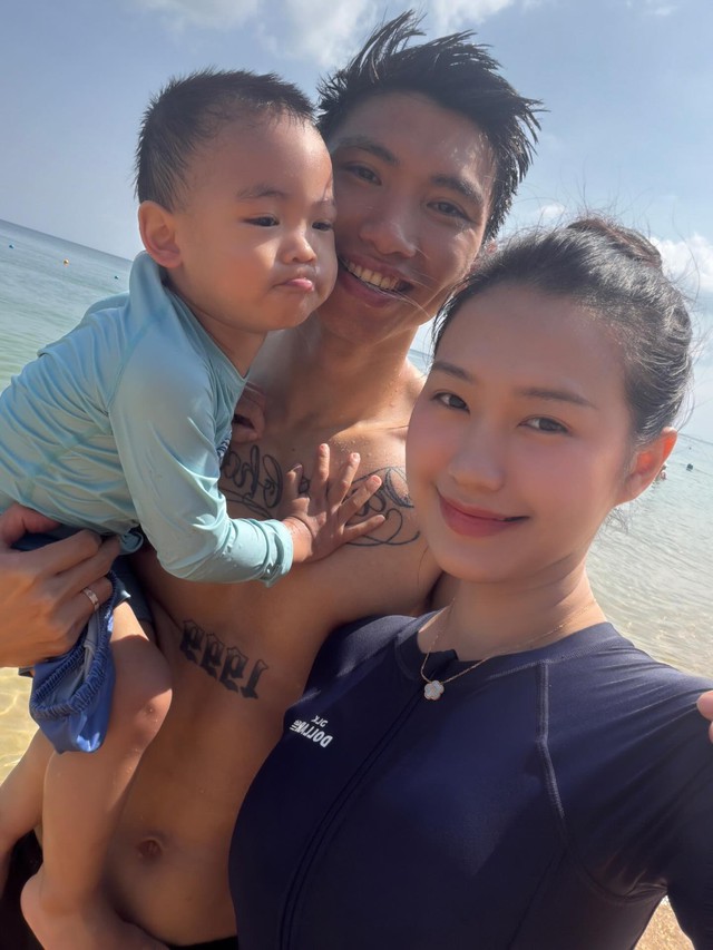 Tiểu thư Doãn Hải My khoe đi học Thạc sĩ Luật, Văn Hậu  nhiệt tình ủng hộ vợ thành "hot mom tri thức"- Ảnh 3.