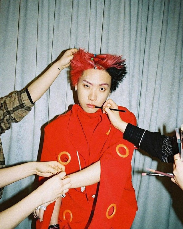 Bắt khẩn cấp rapper nổi tiếng- Ảnh 3. Bắt khẩn cấp rapper nổi tiếng- Ảnh 3.