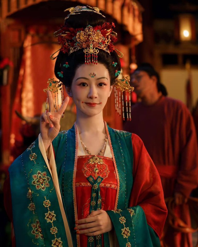 Dương Tử "thay đầu" đấy à? - Ảnh 5. Dương Tử "thay đầu" đấy à? - Ảnh 5.