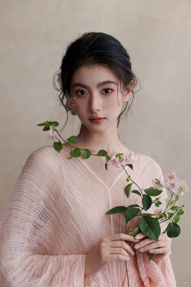 Nhìn lông mày vợ, đoán ví tiền chồng: Chuyện tưởng đùa mà ngẫm lại thấy "sởn da gà" vì quá đúng- Ảnh 1. Nhìn lông mày vợ, đoán ví tiền chồng: Chuyện tưởng đùa mà ngẫm lại thấy "sởn da gà" vì quá đúng- Ảnh 1.