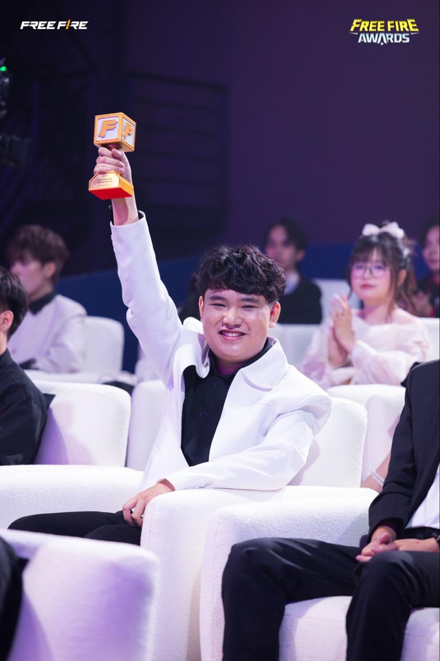 Những khoảnh khắc ấn tượng nhất tại đêm Gala Free Fire Awards 2025- Ảnh 11.