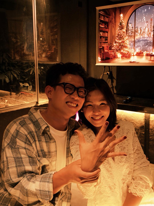 Tin hỷ đầu năm: 1 nữ ca sĩ Việt bí mật lên xe hoa- Ảnh 5. Tin hỷ đầu năm: 1 nữ ca sĩ Việt bí mật lên xe hoa- Ảnh 5.