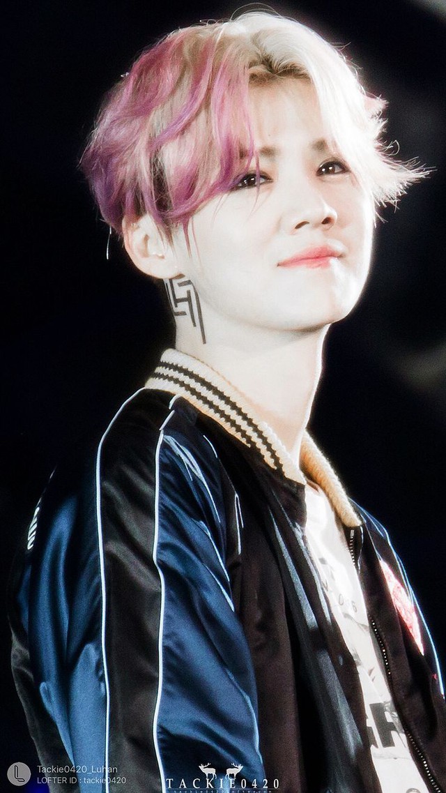 Showbiz có mỹ nam “hết thời” bán album 1 lần thu trăm tỷ đồng, cứ yêu đương là “nổ” thanh tìm kiếm- Ảnh 3. Showbiz có mỹ nam “hết thời” bán album 1 lần thu trăm tỷ đồng, cứ yêu đương là “nổ” thanh tìm kiếm- Ảnh 3.