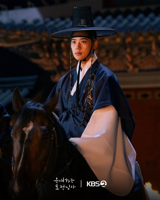 Mở màn 2026 bằng phim Hàn này là đúng bài: Nữ chính diễn đỉnh điên, vèo cái hết 2 tập giờ không biết sống sao- Ảnh 7.