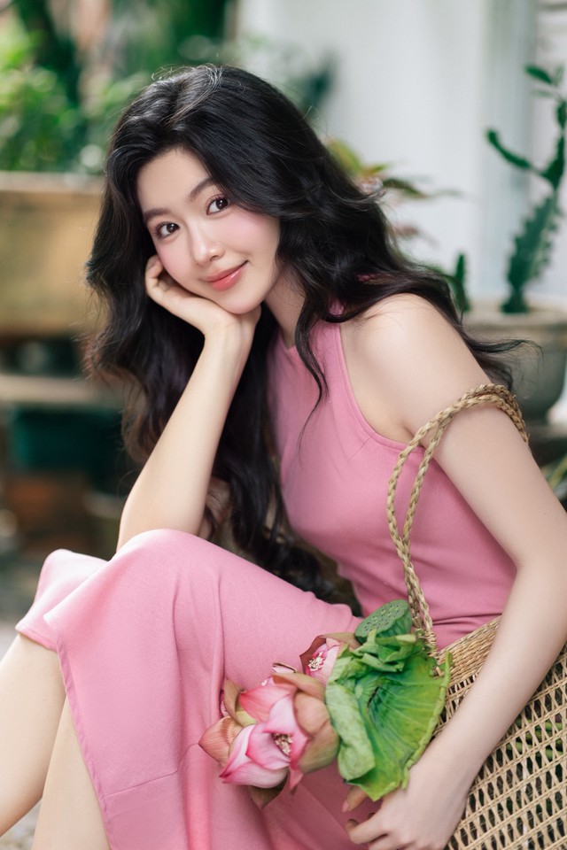 Lọ Lem, Hạt Dẻ, Trịnh Thu Vinh: Khi vạch xuất phát tốt hay không, cũng chỉ là “mở bài”- Ảnh 5. Lọ Lem, Hạt Dẻ, Trịnh Thu Vinh: Khi vạch xuất phát tốt hay không, cũng chỉ là “mở bài”- Ảnh 5.