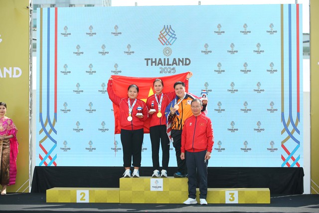 Lọ Lem, Hạt Dẻ, Trịnh Thu Vinh: Khi vạch xuất phát tốt hay không, cũng chỉ là “mở bài”- Ảnh 7. Lọ Lem, Hạt Dẻ, Trịnh Thu Vinh: Khi vạch xuất phát tốt hay không, cũng chỉ là “mở bài”- Ảnh 7.