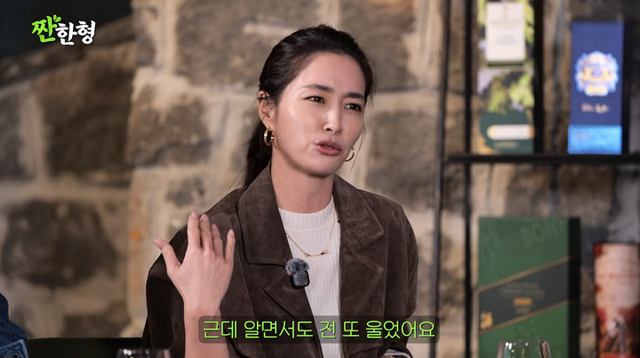 Nam thần showbiz thuê rạp chiếu phim cầu hôn nàng thơ gây bão toàn cõi mạng- Ảnh 1. Nam thần showbiz thuê rạp chiếu phim cầu hôn nàng thơ gây bão toàn cõi mạng- Ảnh 1.