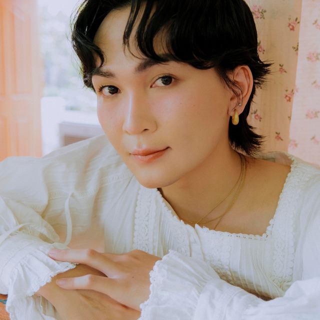 Tranh cãi nam ca sĩ Việt tuyên bố giải nghệ nếu không tạo ra thu nhập, viết gì mà netizen nói “ảo tưởng sức mạnh"- Ảnh 1. Tranh cãi nam ca sĩ Việt tuyên bố giải nghệ nếu không tạo ra thu nhập, viết gì mà netizen nói “ảo tưởng sức mạnh"- Ảnh 1.