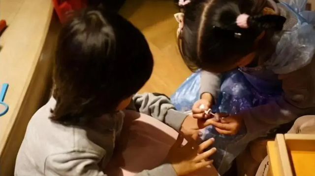 Đừng nghĩ rằng sinh con đầu lòng "trai hay gái như nhau": Không quá 20 năm sau, sự khác biệt sẽ lộ rõ- Ảnh 2.