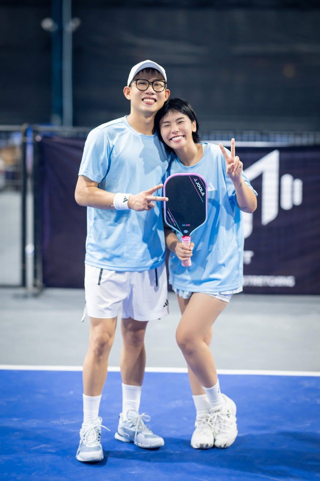 Mỹ nhân Việt vừa bí mật lên xe hoa tung luôn ảnh cưới, danh tính chú rể được hé lộ- Ảnh 5.