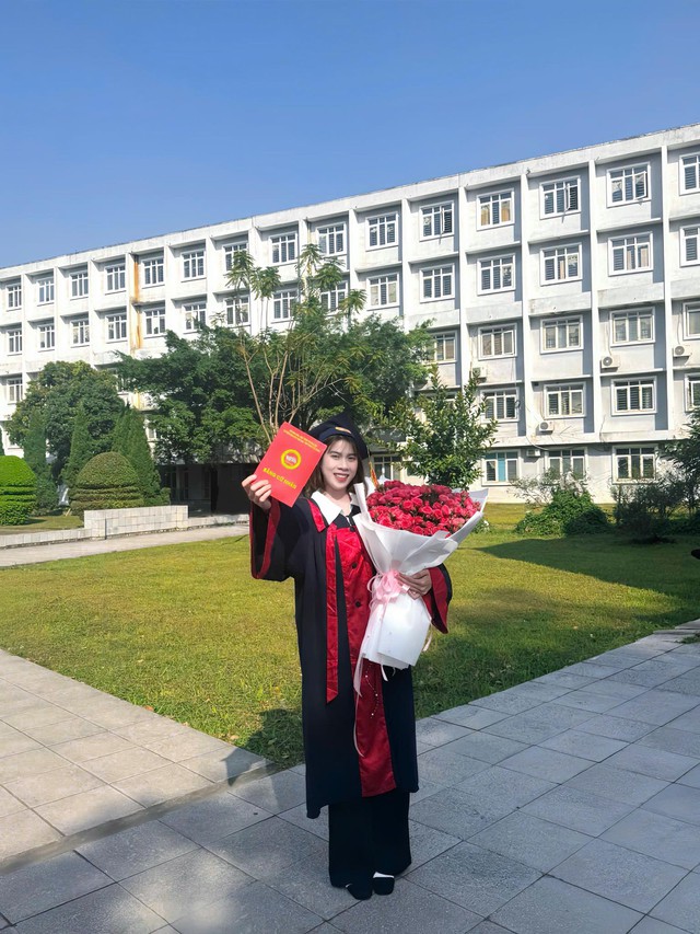 Đẳng cấp hotgirl bóng chuyền Việt Nam, có huy chương quốc tế, có cả bằng cử nhân!- Ảnh 1.