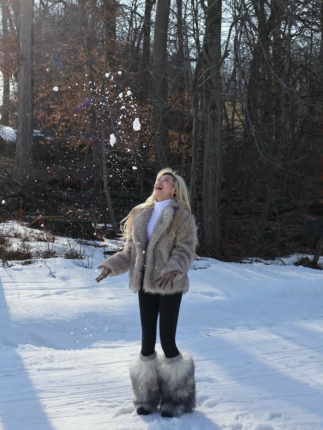 Louis Phạm không cần hở bạo vẫn xinh hết nấc, cực tình bên bạn trai Việt kiều bất chấp loạt drama- Ảnh 6.