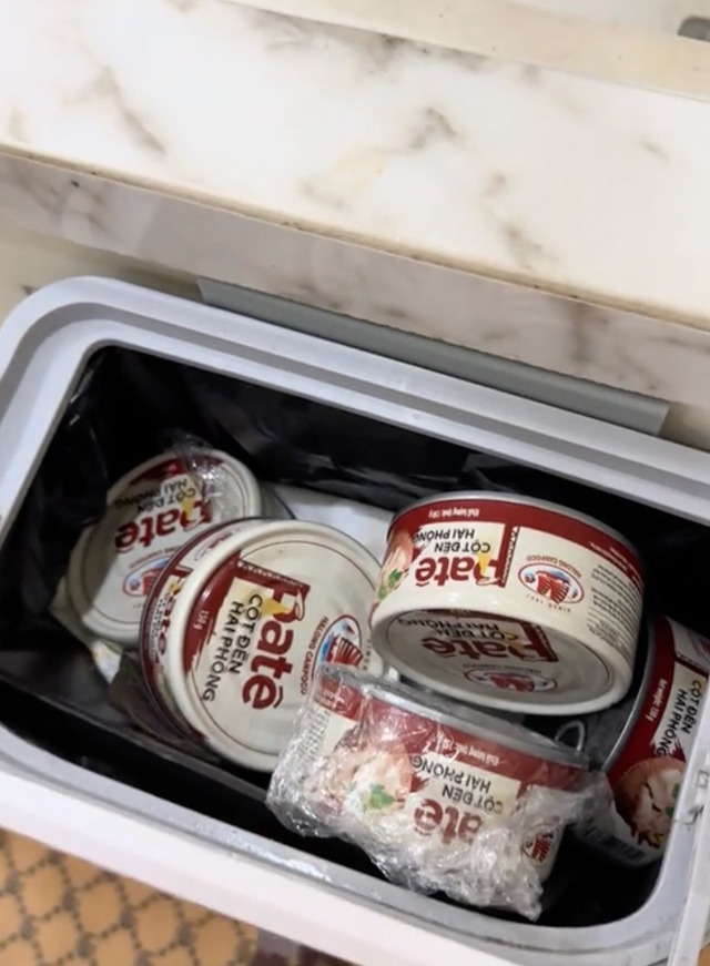 Đồ hộp Hạ Long phốt chấn động, niềm tin của người dùng sụp đổ- Ảnh 4. Đồ hộp Hạ Long phốt chấn động, niềm tin của người dùng sụp đổ- Ảnh 4.