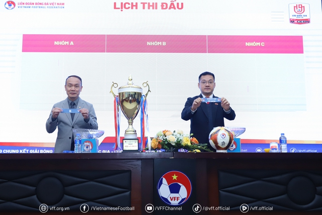 12 đội bóng tranh tài tại VCK giải bóng đá Vô địch U19 quốc gia 2025/2026- Ảnh 2.