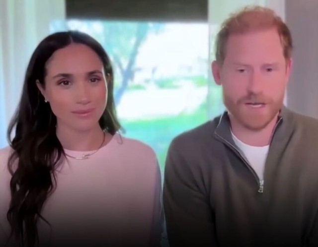 Xuất hiện chớp nhoáng, vợ chồng Harry - Meghan lại gây bão vì gương mặt bị cà mịn đến mức lạ lẫm- Ảnh 2.