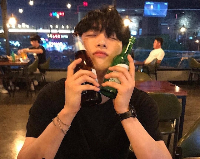 Nam giới THÍCH làm 6 việc này khó tránh ngày càng YẾU trong "chuyện chăn gối", sửa ngay còn kịp!- Ảnh 1. Nam giới THÍCH làm 6 việc này khó tránh ngày càng YẾU trong "chuyện chăn gối", sửa ngay còn kịp!- Ảnh 1.