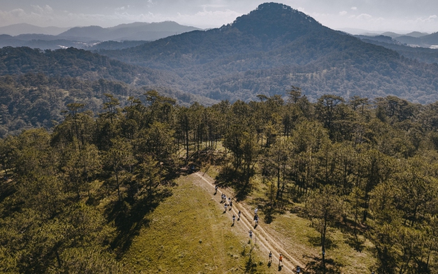 Dalat Ultra Trail x Kailas FUGA - Cú bắt tay nâng tầm trải nghiệm chạy địa hình mùa giải 2026 - Ảnh 1.