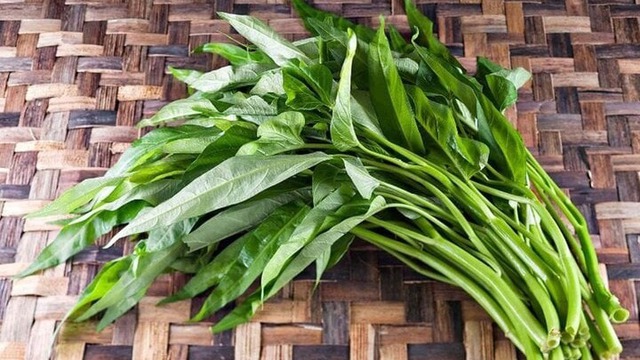 Đi chợ Tết mua rau, thận trọng với 3 loại này, người bán chưa chắc đã dám ăn - Ảnh 2.