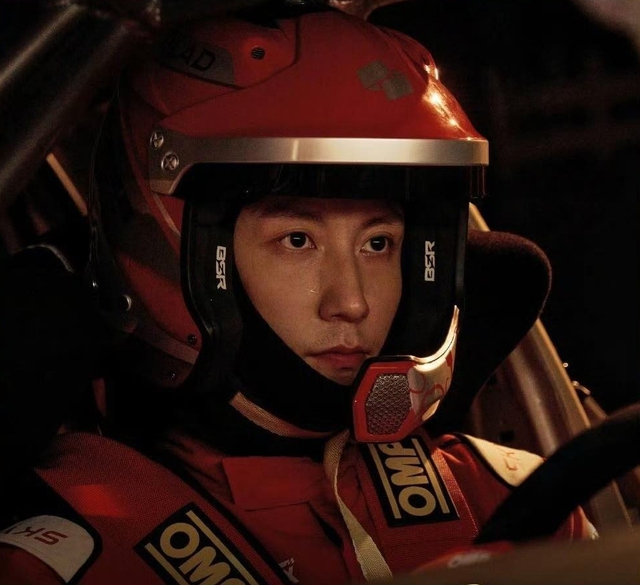 Bỏ lỡ phim Tết siêu hay này thì 2026 mất một nửa niềm vui: Nam chính đỉnh nhất trần đời, ra phim nào cũng hot- Ảnh 6.