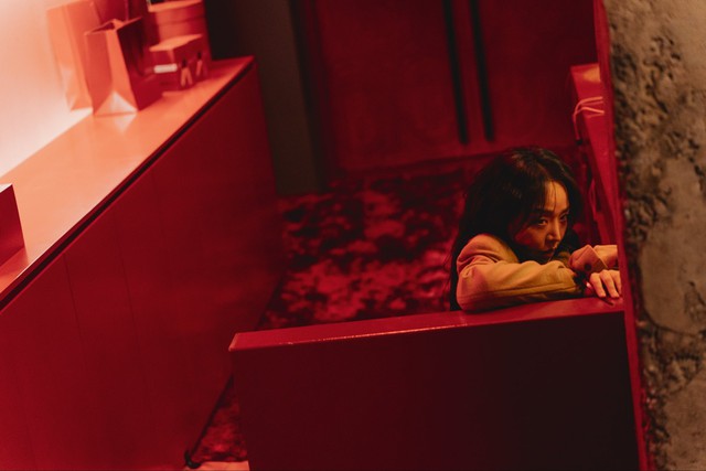 The Art of Sarah: Ván cờ danh tính cao tay của Shin Hye Sun, lừa người xem đến tận phút cuối - Ảnh 5.