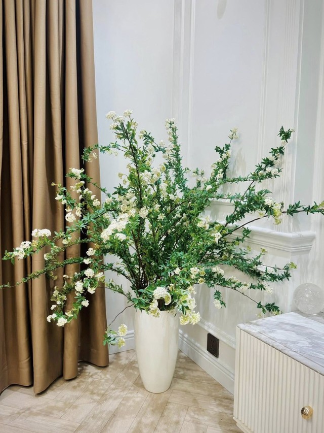 Chi Pu khoe nhà đón Tết nhưng netizen lại nhìn cái khác- Ảnh 3. Chi Pu khoe nhà đón Tết nhưng netizen lại nhìn cái khác- Ảnh 3.