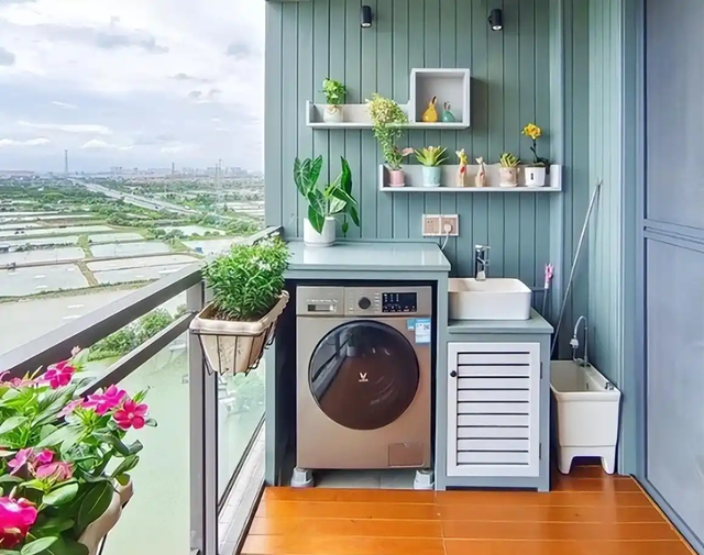 Không phải mê tín: Đừng đặt 4 thứ này ở ban công dù rộng đến mấy,  tránh ảnh hưởng sức khỏe, rước họa vào thân - Ảnh 2.