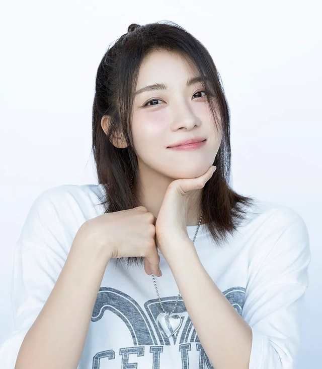 Ha Ji Won - Park Shin Hye: 2 mỹ nhân tuổi Ngọ nức tiếng Kbiz, nhìn sự nghiệp đời tư mà chỉ biết "wow" - Ảnh 4. Ha Ji Won - Park Shin Hye: 2 mỹ nhân tuổi Ngọ nức tiếng Kbiz, nhìn sự nghiệp đời tư mà chỉ biết "wow" - Ảnh 4.