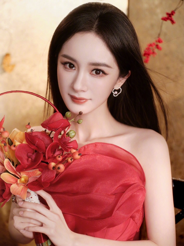 Đào mai nở rộ cũng thua mỹ nhân đẹp nhất 29 Tết: Visual nữ thần mùa xuân, càng ngắm càng vui phơi phới- Ảnh 4.