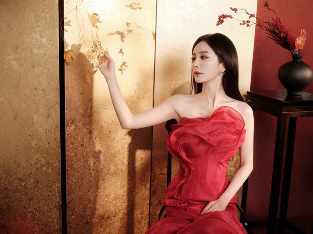 Đào mai nở rộ cũng thua mỹ nhân đẹp nhất 29 Tết: Visual nữ thần mùa xuân, càng ngắm càng vui phơi phới- Ảnh 11.