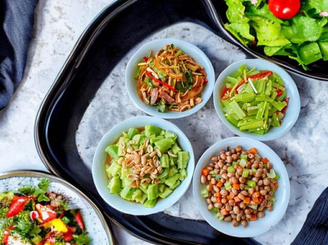 4 món ăn dễ làm này vừa giúp việc bếp nhàn tênh dịp Tết lại ngon miệng và chống ngán hoàn hảo - Ảnh 1.