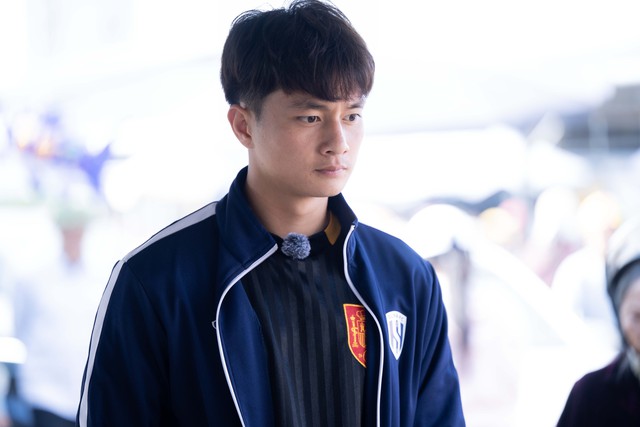 Cao Văn Bình: "Tôi chưa nghĩ đến chuyện lấy vợ, Tết này vẫn thích bánh chưng và giúp mẹ bán hoa quả đắt hàng"- Ảnh 5.